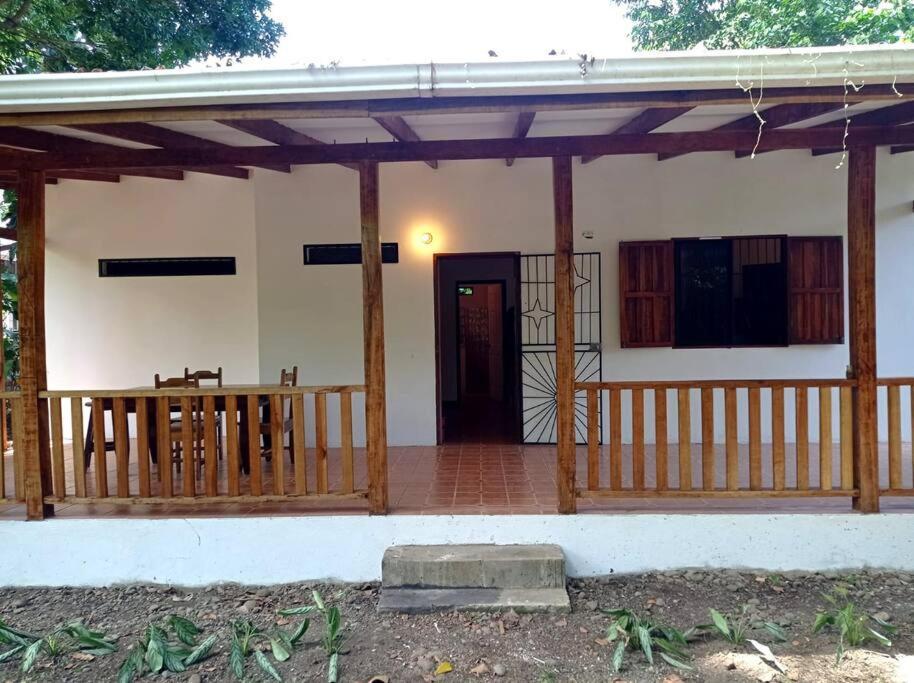 Green Papaya Villa Puerto Viejo de Talamanca ภายนอก รูปภาพ